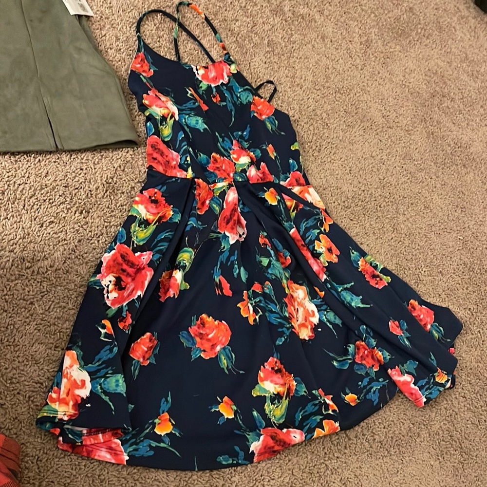 Worn once. Size M. Floral Dress